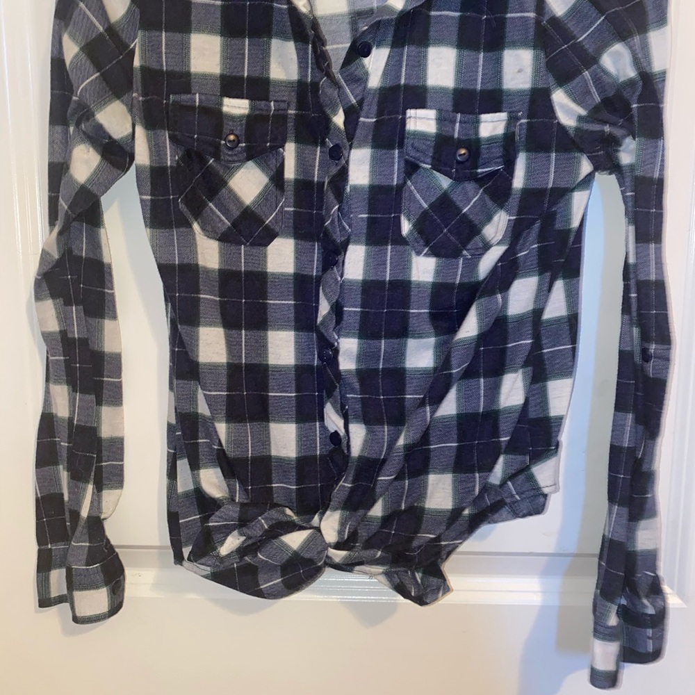 Flannel - Picture 2 of 4